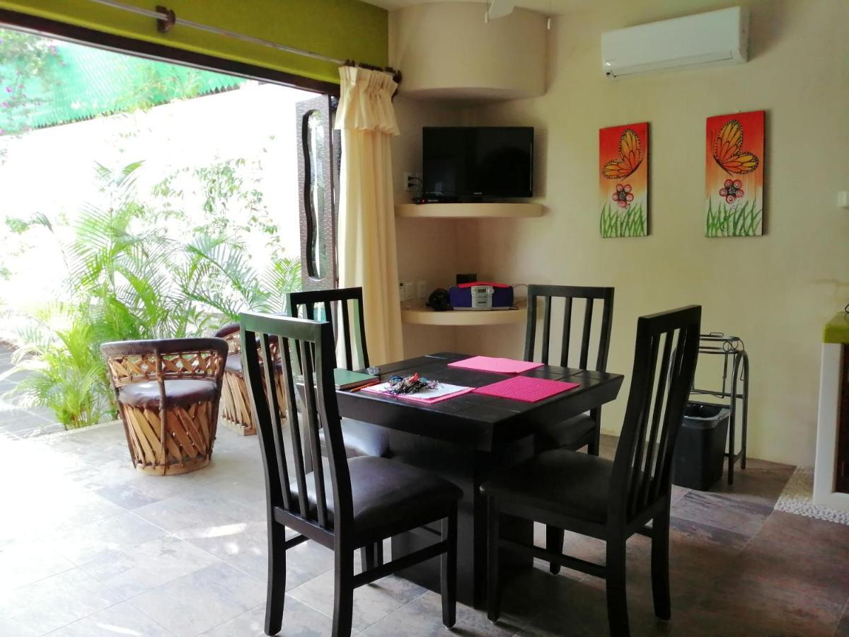 Ceiba Studios Zihuatanejo Exterior photo