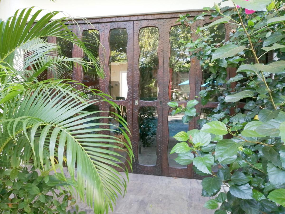 Ceiba Studios Zihuatanejo Exterior photo