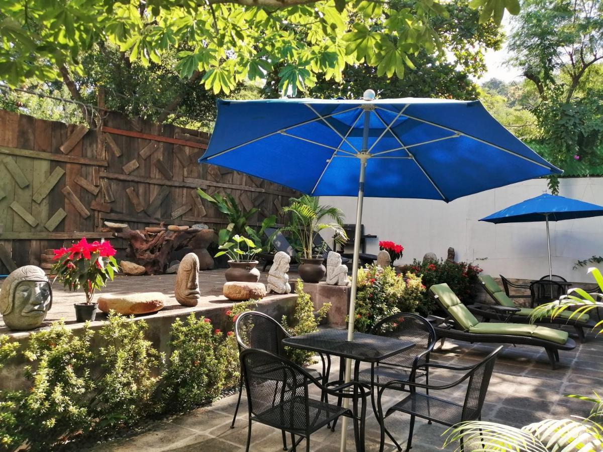 Ceiba Studios Zihuatanejo Exterior photo