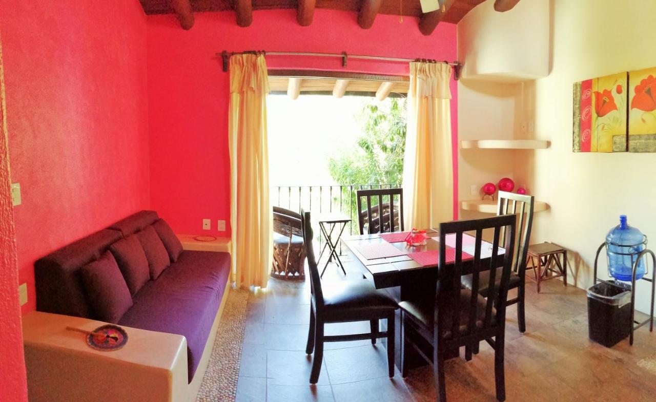Ceiba Studios Zihuatanejo Exterior photo